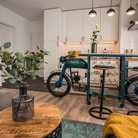Stylish Oasis Central Apartment With Ac And Parking Budapest Exterior foto
